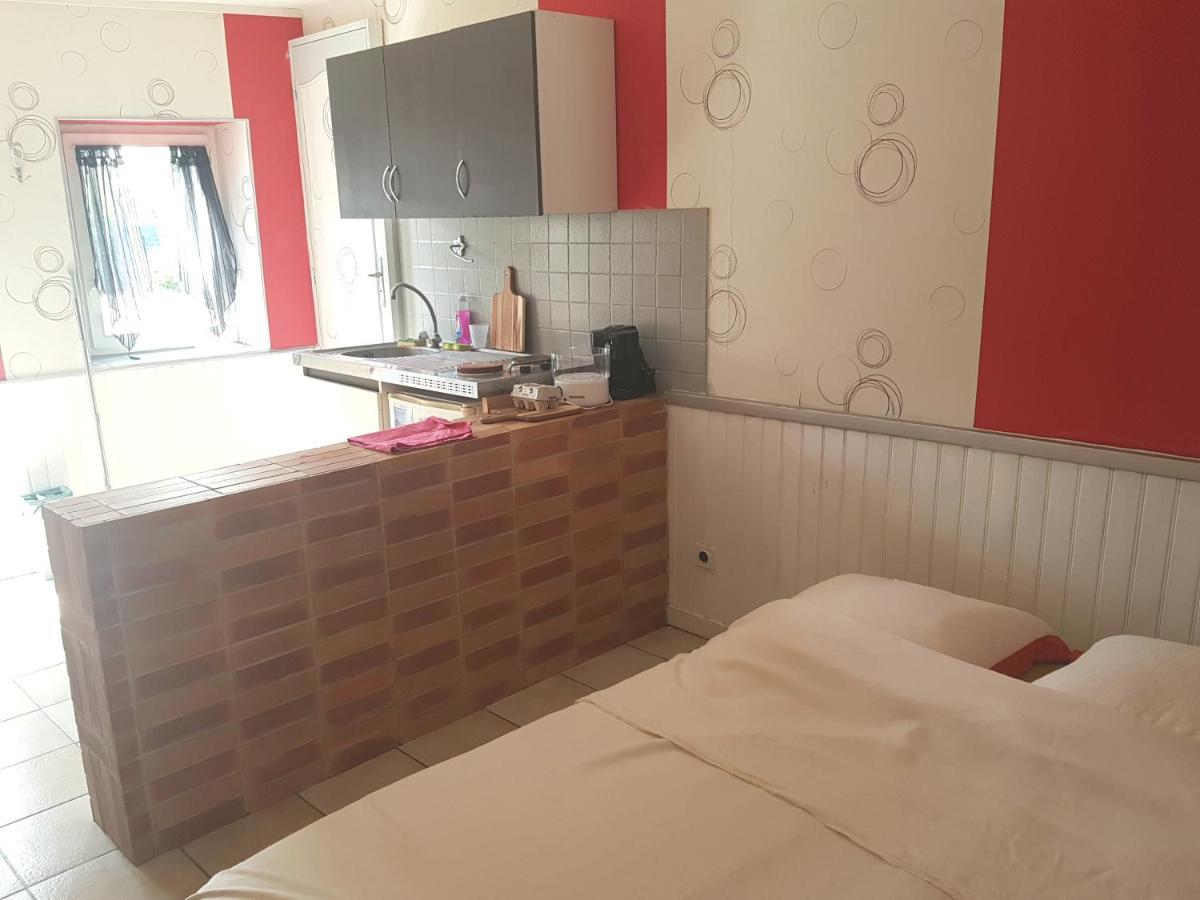 Maisonette Proche Bourges 1 Piece Mehun-sur-Yevre 外观 照片
